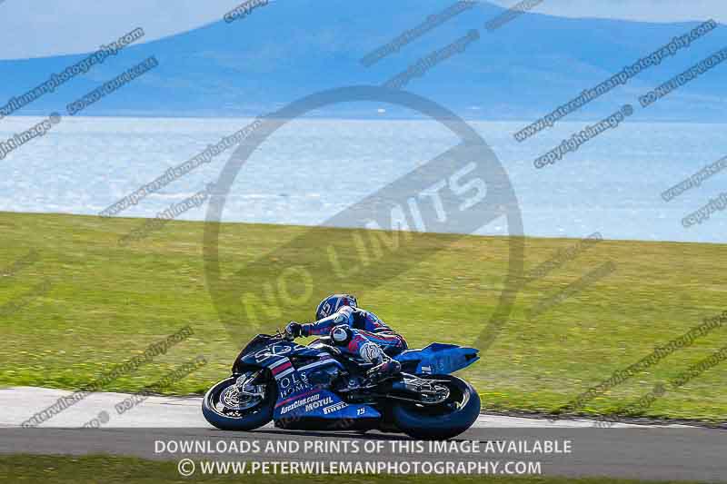 anglesey no limits trackday;anglesey photographs;anglesey trackday photographs;enduro digital images;event digital images;eventdigitalimages;no limits trackdays;peter wileman photography;racing digital images;trac mon;trackday digital images;trackday photos;ty croes